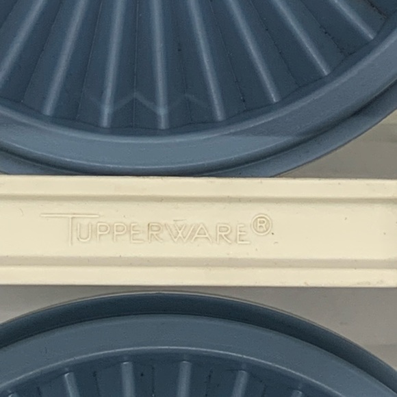 Vintage TUPPERWARE Condiment Caddy!  Blue! - Picture 12 of 14